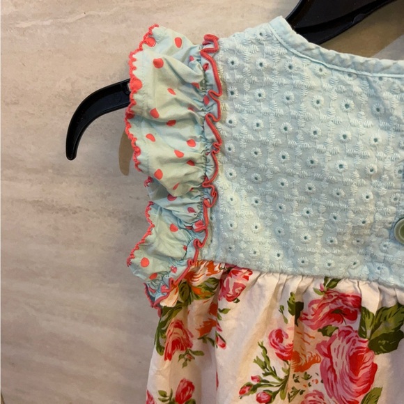 Matilda Jane
"Togetherness Shabby Top" - Picture 8 of 10